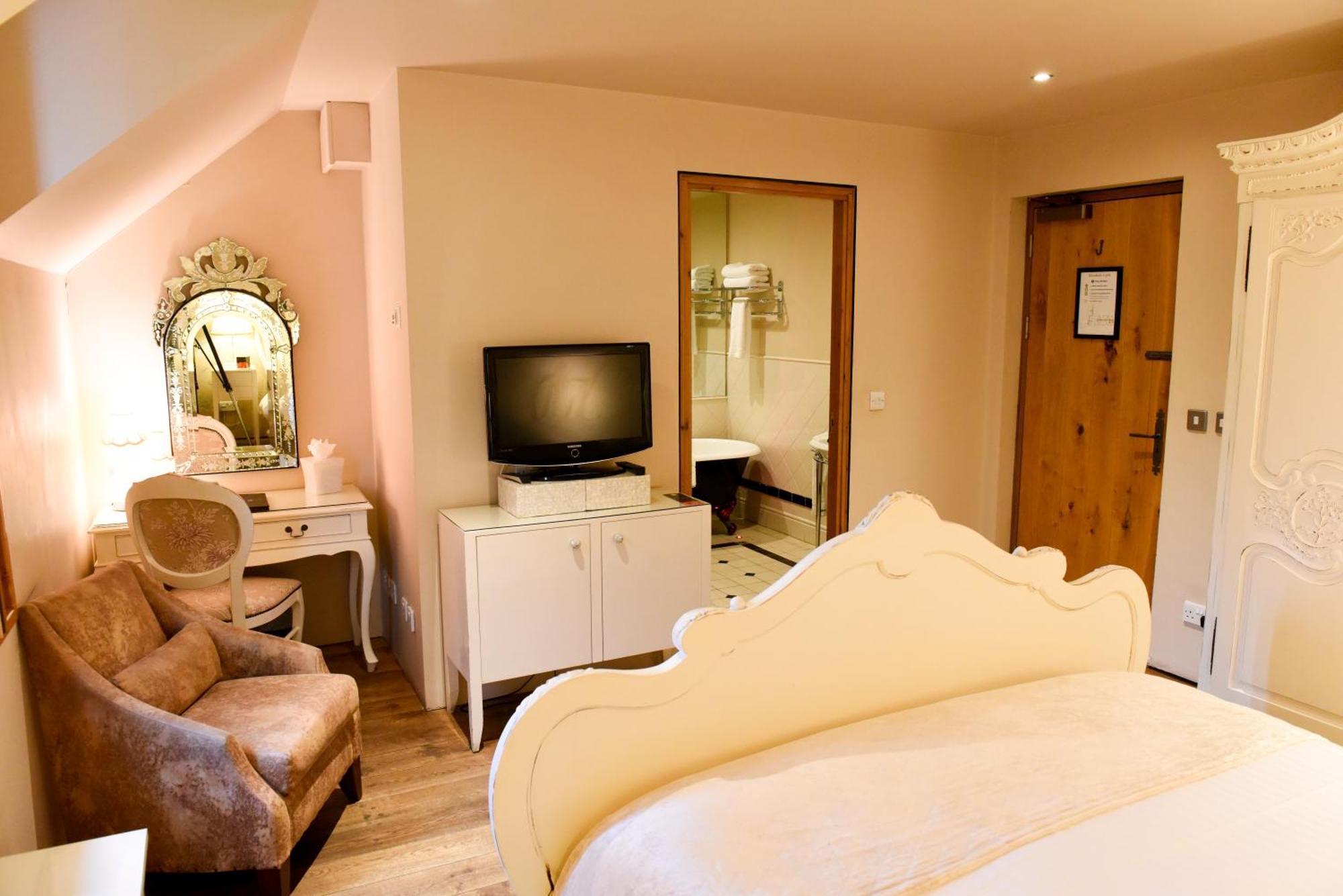 Glenskirlie Castle Hotel Banknock Eksteriør billede