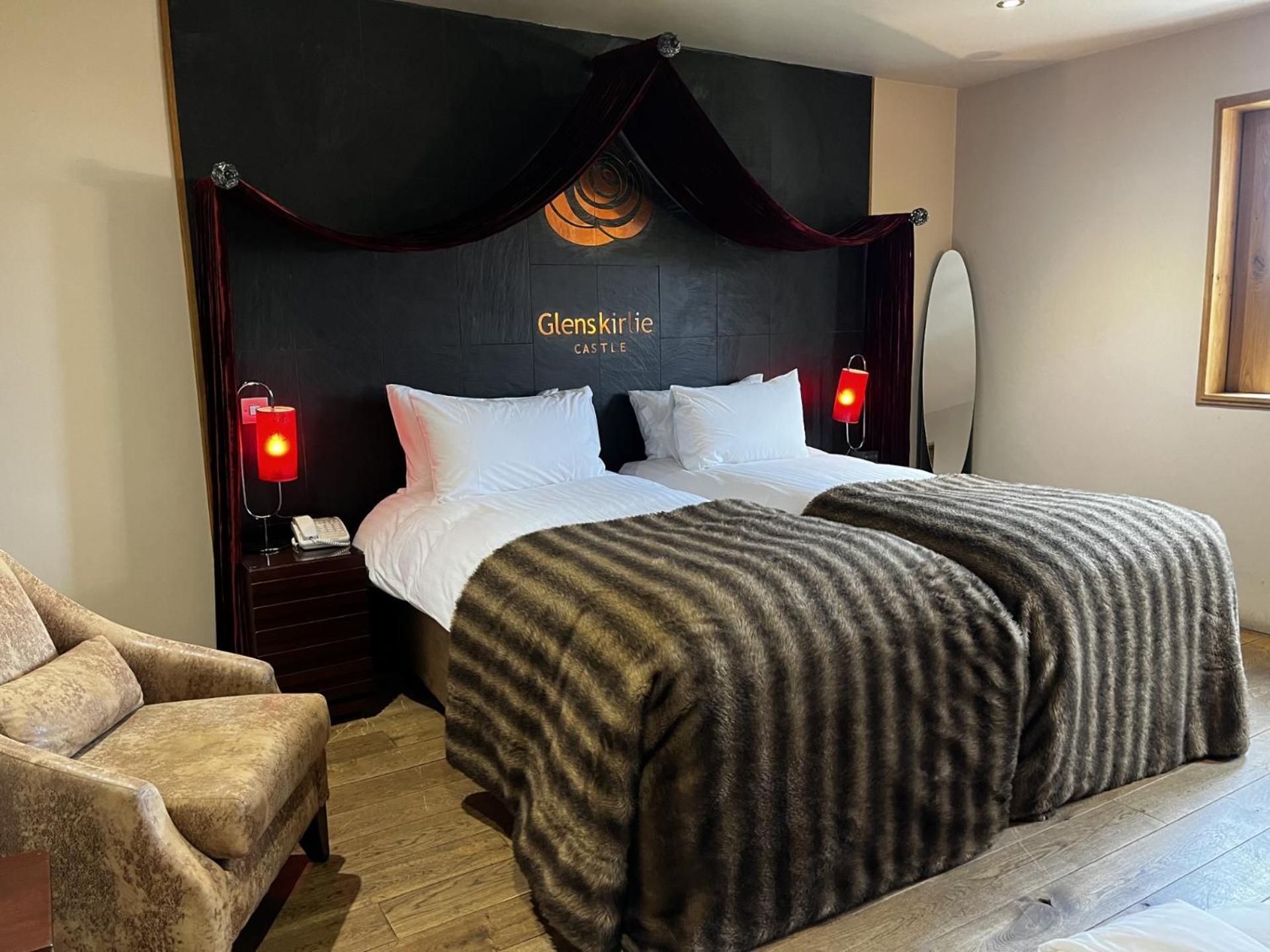 Glenskirlie Castle Hotel Banknock Eksteriør billede